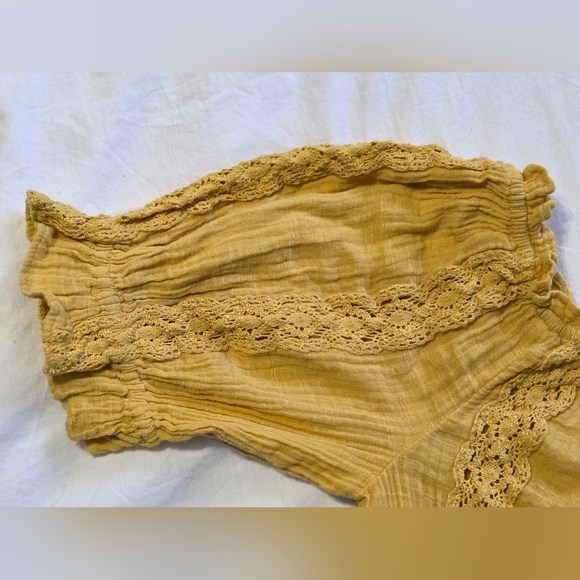 NWT American Eagle XL Mustard Yellow Lace Boho Smocked Crop Top Cottagecore - Picture 9 of 11